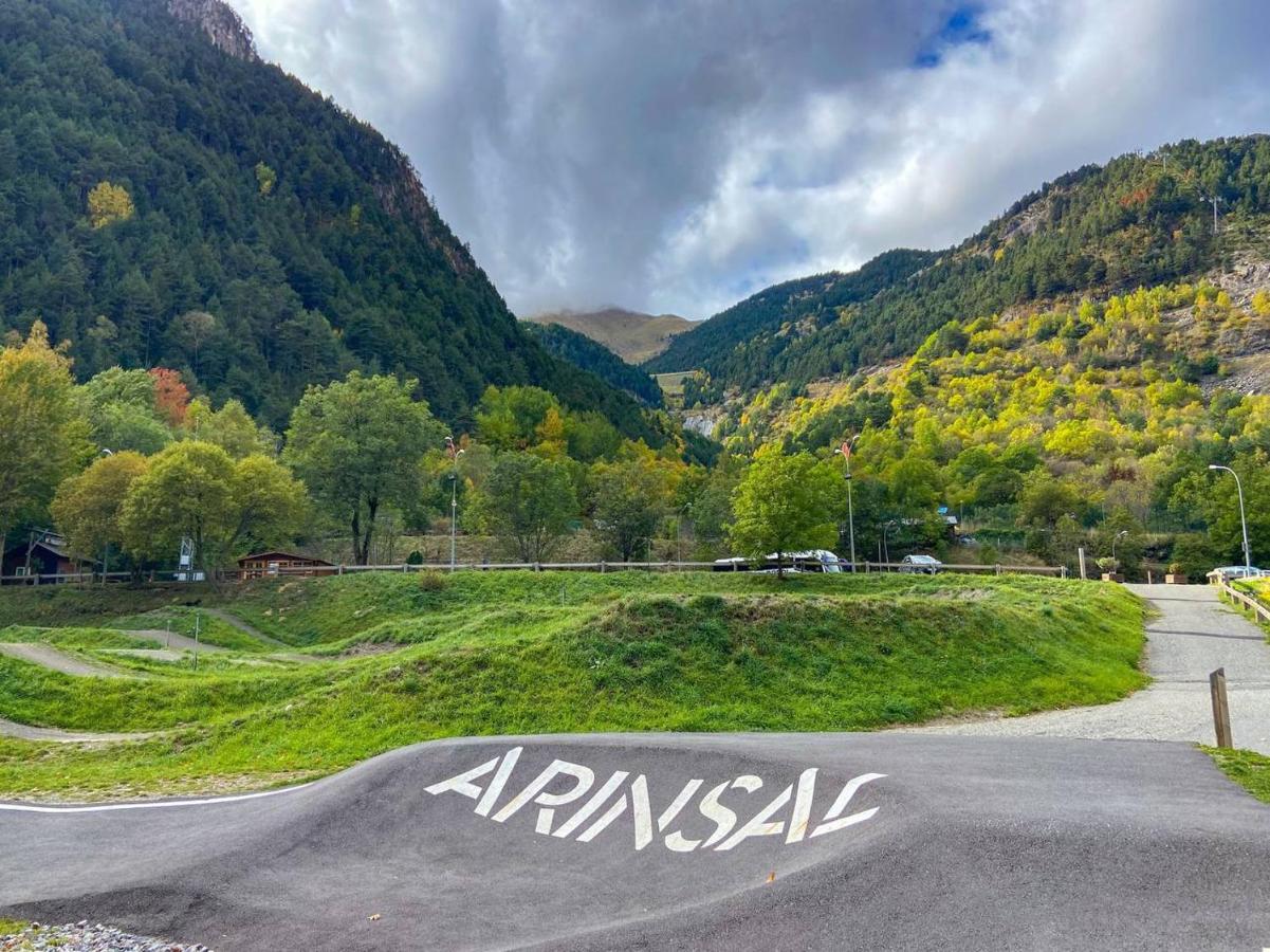 Апартаменты Uenik - Rustico & Moderno En Arinsal - Esqui Mas de Ribafeta Экстерьер фото